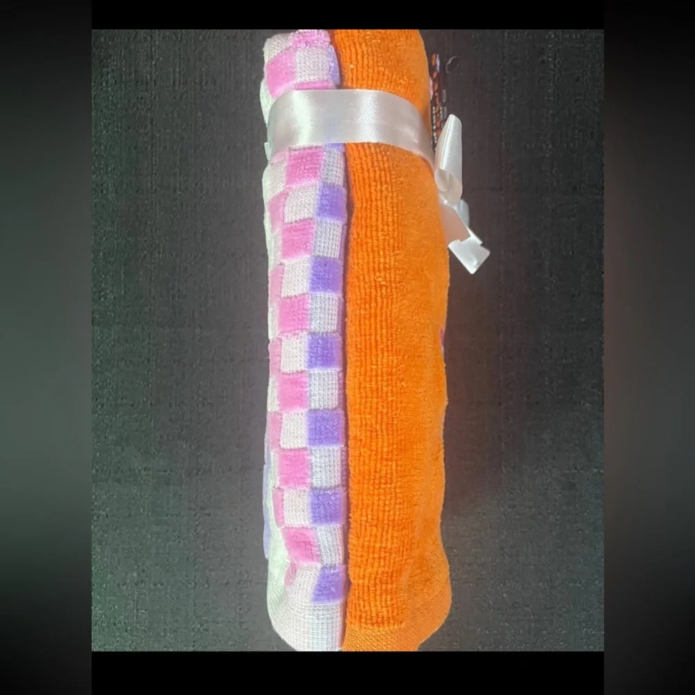 Halloween Lips & Fangs Bathroom Hand Towel Set 2x Orange Pink Purple NEW NWT